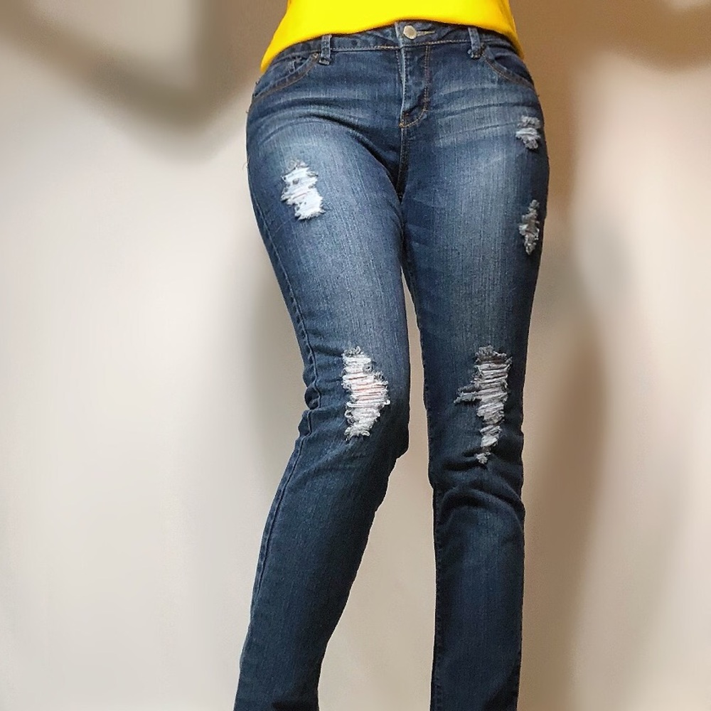 Bluenotes distressed front skinny blue jeans
